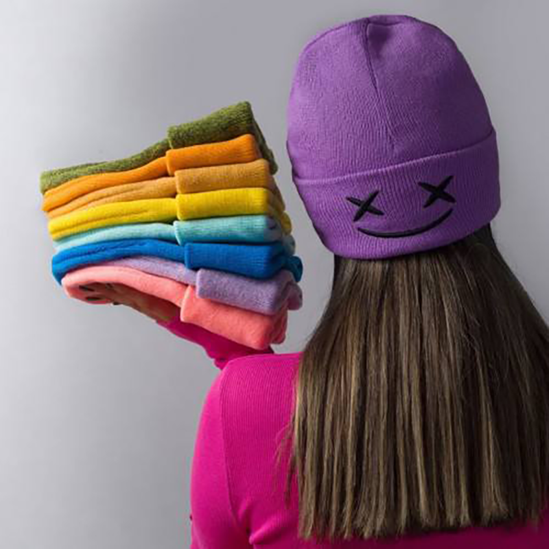 کلاه بافت رنگی لبخند (پک 6 عددی)