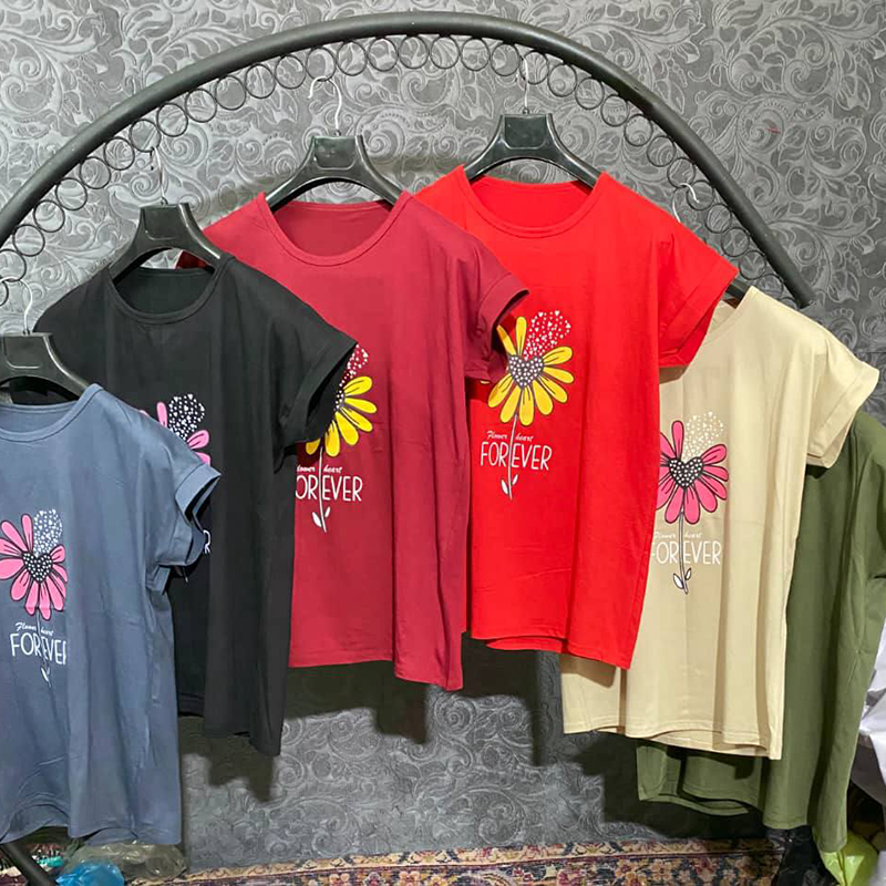 تیشرت قواره دار چاپ بابونه (پک 6 عددی)