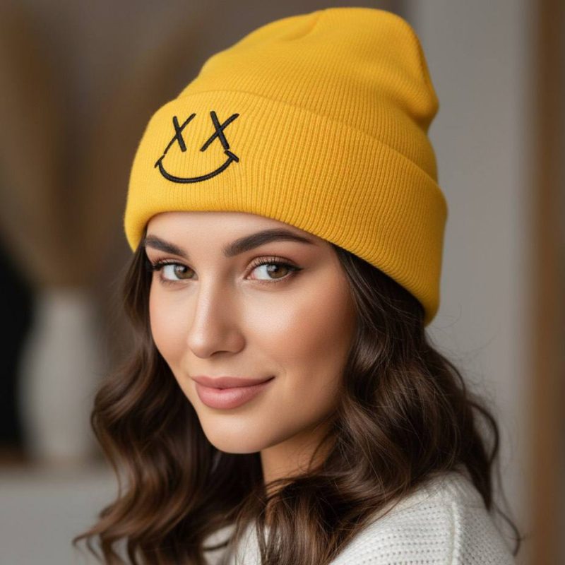 کلاه بافت گلدوزی رنگی عمده ( پک 6 عددی )