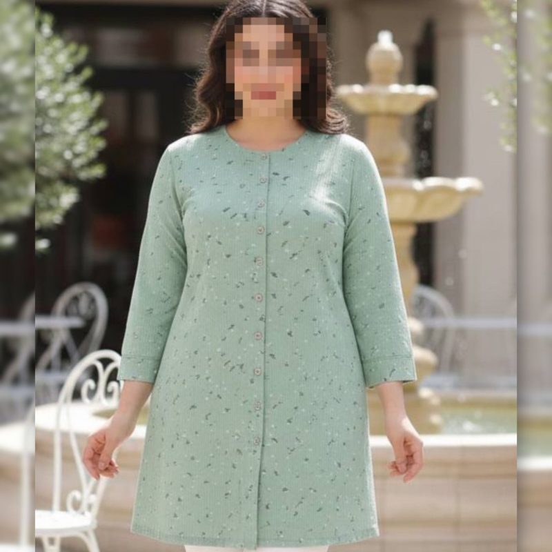 مانتو یقه گرد دکمه چوبی عمده (پک 6 عددی)